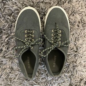 Men’s Old Navy Sneakers